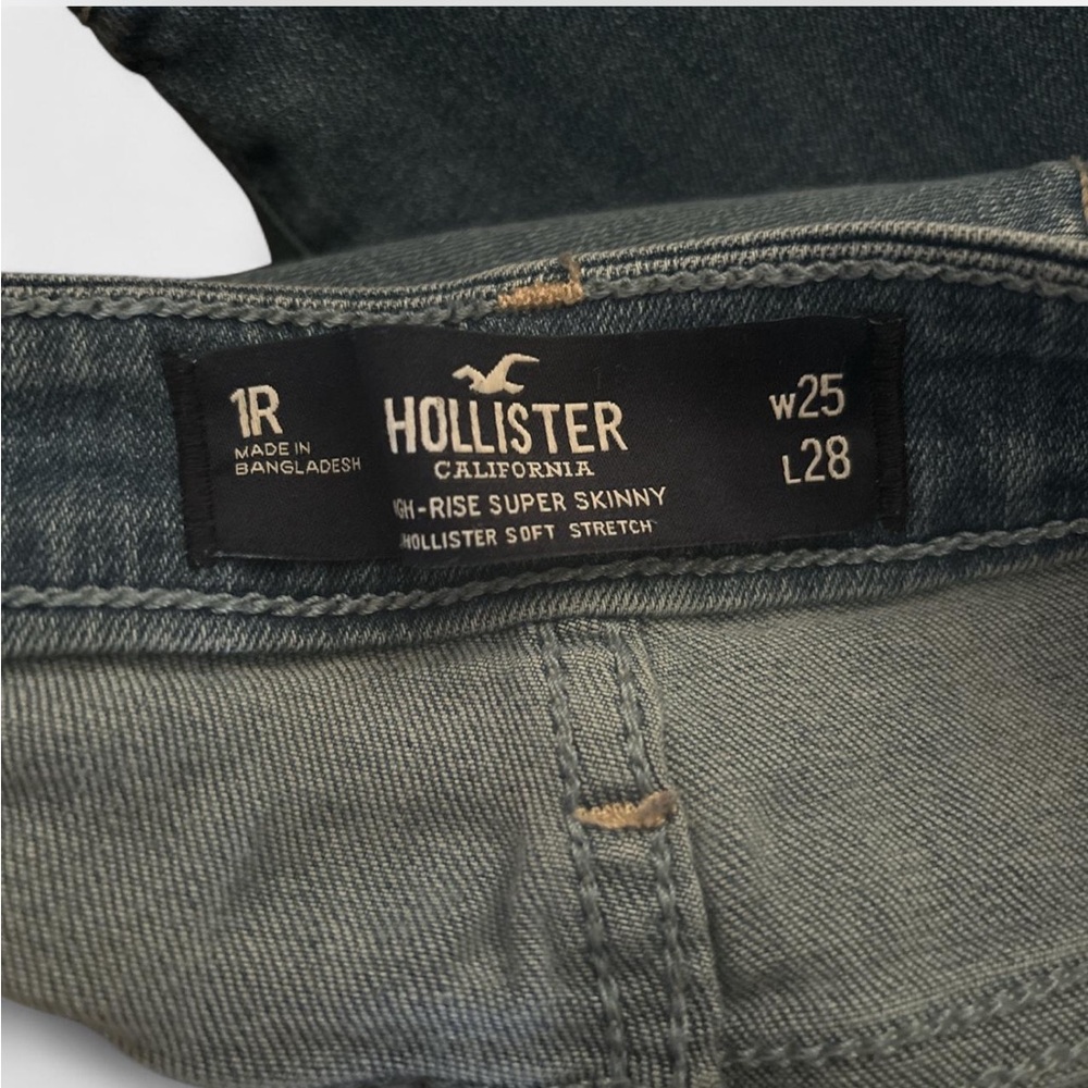 Hollister Dark Gray High-Rise Skinny Jeans - Picture 3 of 3